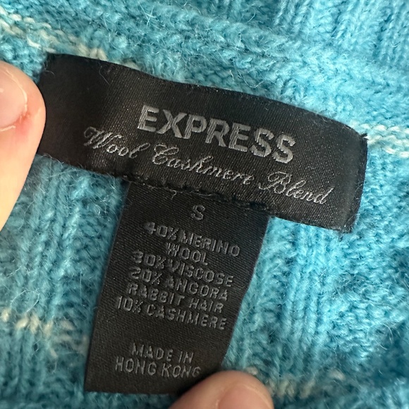 Express Wool Cashmere Blend Blue & White Striped Cable Knit Crew Neck Sweater - Picture 7 of 7